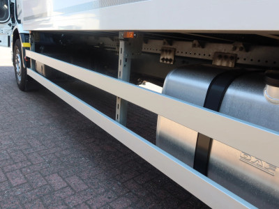 DAF XD XD 300 Bak+Klep 2.000 kg 16