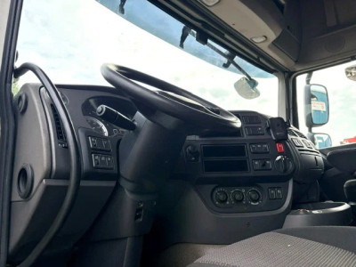 DAF XF 460 SUPERSPACECAB 4x2 (EURO 6 / AS-TRONIC / MX-BRAKE / DIESEL-WATER FILTER / 850+430 LITER DIESELTANK / FRIDGE / ETC.) foto 10