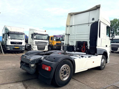 DAF XF 460 SUPERSPACECAB 4x2 (EURO 6 / AS-TRONIC / MX-BRAKE / DIESEL-WATER FILTER / 850+430 LITER DIESELTANK / FRIDGE / ETC.) foto 3