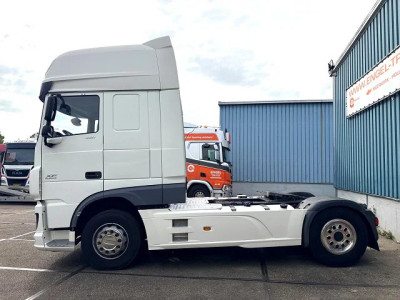 DAF XF 460 SUPERSPACECAB 4x2 (EURO 6 / AS-TRONIC / MX-BRAKE / DIESEL-WATER FILTER / 850+430 LITER DIESELTANK / FRIDGE / ETC.) foto 5