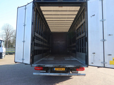 DAF XF 480 6X2 schuifzeil + schuifdak, Voorbereiding les auto 3