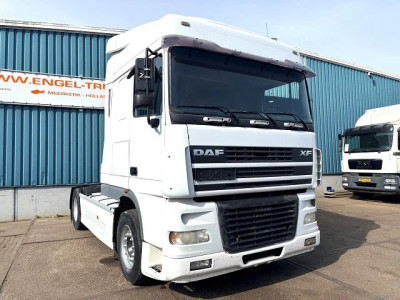 DAF XF 95.430 SPACECAB (EURO 4 / AS-TRONIC / FULL SPOILERSET / SIDE SKIRTS / AIRCONDITIONING) foto 2