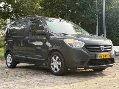 Dacia Dokker 1.5 dCi AIRCO, BLUETOOTH, TREKHAAK, EXPORT, TECHNISCH GOED! foto 2