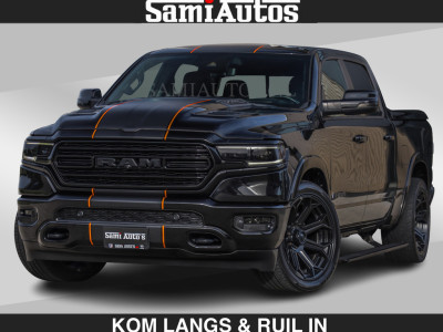 Dodge RAM BEAST | LIMITED 5.7 V8 HEMI | HUD | STRIPING | BREDE WIELEN | BLACK ON BLACK | LUCHTVERING | BOM VOL | DC | CREW CAB DUBBELE CABINE | 5 PERSOONS | GRIJSKENTEKEN |