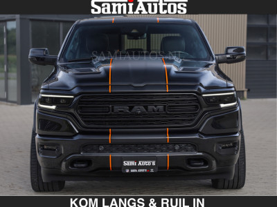 Dodge RAM BEAST | LIMITED 5.7 V8 HEMI | HUD | STRIPING | BREDE WIELEN | BLACK ON BLACK | LUCHTVERING | BOM VOL | DC | CREW CAB DUBBELE CABINE | 5 PERSOONS | GRIJSKENTEKEN | foto 4