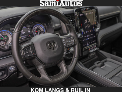 Dodge RAM BEAST | LIMITED 5.7 V8 HEMI | HUD | STRIPING | BREDE WIELEN | BLACK ON BLACK | LUCHTVERING | BOM VOL | DC | CREW CAB DUBBELE CABINE | 5 PERSOONS | GRIJSKENTEKEN | foto 7