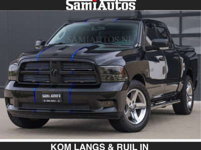 Dodge RAM BLACK ON BLACK | 5.7 V8 HEMI | SPORT | STOER EN LEUKE RAM | DC | 4X4 | STRIPING DUBBELE CABINE | 5 PERSOONS | LAGE BIJTELLING | foto 7