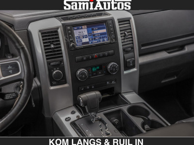 Dodge RAM BLACK ON BLACK | 5.7 V8 HEMI | SPORT | STOER EN LEUKE RAM | DC | 4X4 | STRIPING DUBBELE CABINE | 5 PERSOONS | LAGE BIJTELLING | foto 9