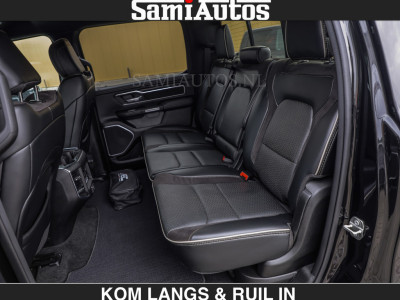 Dodge RAM BLACK OPS | 5.7 V8 HEMI | WIDEBODY HULK | OPEN UITLAAT KLEP | ZEER DIK | DUBBELE CABINE | DC | 5 PERSOONS | GRIJS KENETEKEN | EXTRA BREDE WIELEN IN HET BRONS | MEGA DIK | 3500KG TREKVERMOGEN | foto 11