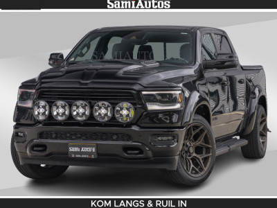 Dodge RAM DE DONDER | 5.7 V8 HEMI | BRONZE BREDE WIELEN | WIDE BODY | OPEN UITLAAT KLEP | ZEER DIK | DUBBELE CABINE | DC | 5 PERSOONS | GRIJS KENETEKEN | BJ 2023 44000KM | FULL LED VERLICHTING | MEGA DIK |