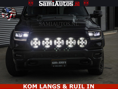 Dodge RAM DE DONDER | 5.7 V8 HEMI | BRONZE BREDE WIELEN | WIDE BODY | OPEN UITLAAT KLEP | ZEER DIK | DUBBELE CABINE | DC | 5 PERSOONS | GRIJS KENETEKEN | BJ 2023 44000KM | FULL LED VERLICHTING | MEGA DIK | 3