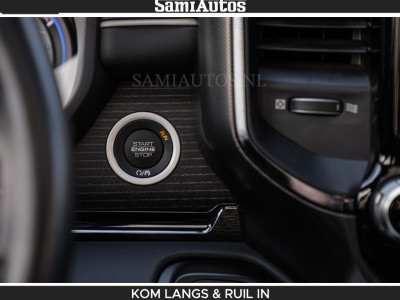 Dodge RAM LIMITED 5.7 V8 402PK | HUD | 4PL WHEELS | LUCHTVERING |OPEN UILAAT KLEP | BOM VOL | GRANITE CRYSTAL | DC | CREW CAB | DUBBELE CABINE | 5 PERSOONS GRIJSKENTEKEN | EERSTE EIGENAAR | TOP STAAT 44000 KM | foto 16