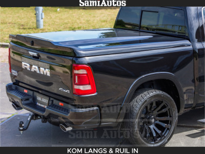Dodge RAM LONGHORN BRUIN LEDER 5,7L V8 HEMI | VIRTUAL |  HEAD UP | PANODAK | LUCHTVERING | BOM VOL | DC |  402 PK | CREW CAB | DUBBELE CABINE | 4X4 | 5 PERSOONS | GRIJSKENTEKEN | LIMITED foto 15