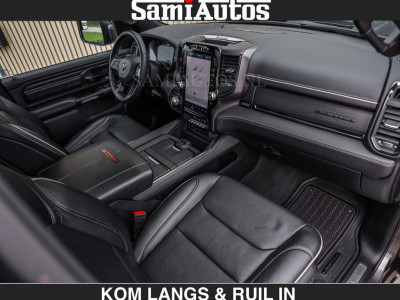Dodge RAM MARGE + INCL BPM | LIMITED RED LINE  5.7 V8 HEMI | VIRTUAL | HUD | BOM EN BOM VOL | LUCHTVERING | 4X4 | CREWCAB DC | 5 PERSOONS BEDRIJFSAUTO | DUBBELE CABINE | LET OP: MARGE BTW VRIJ EN BPM IS BETAALD ! foto 4