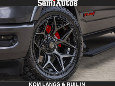 Dodge RAM MARGE + INCL BPM | LIMITED RED LINE  5.7 V8 HEMI | VIRTUAL | HUD | BOM EN BOM VOL | LUCHTVERING | 4X4 | CREWCAB DC | 5 PERSOONS BEDRIJFSAUTO | DUBBELE CABINE | LET OP: MARGE BTW VRIJ EN BPM IS BETAALD ! foto 7