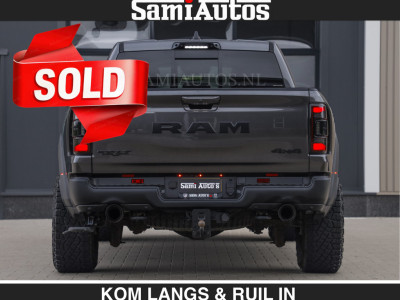 Dodge RAM TRX HELLCAT 712 PK 6.2 V8 | BLACK EDITION | BOM VOL | GRANITE MET ZWART LEDER RODE STIKSELS | CREW CAB DUBBELE CABINE DC | 5 PERSOONS GRIJS KENTEKEN | foto 14