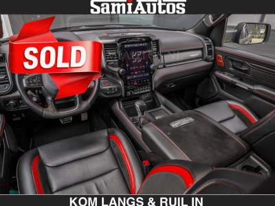 Dodge RAM TRX HELLCAT 712 PK 6.2 V8 | BLACK EDITION | BOM VOL | GRANITE MET ZWART LEDER RODE STIKSELS | CREW CAB DUBBELE CABINE DC | 5 PERSOONS GRIJS KENTEKEN | foto 3