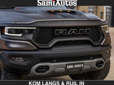 Dodge RAM TRX HELLCAT 712 PK 6.2 V8 | BOM VOL | GRANITE MET ZWART LEDER RODE STIKSELS | CREW CAB DUBBELE CABINE DC | 5 PERSOONS GRIJS KENTEKEN | foto 10