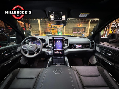 Dodge RAM 1500 3.0 Hurricane Laramie Night, BPM VRIJ, bomvol, luchtvering, passenger display, panoramadak! foto 12