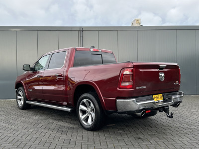 Dodge RAM 1500 5.7 V8 LARAMIE / LPG / TREKHAAK 3.5T / ADAPTIVE CRUISE / LUCHTVERING /  CAMERA / PANO / 12 INCH SCREEN / DELMONICO RED foto 5