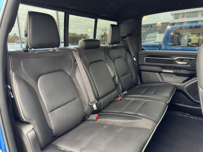 Dodge RAM 1500 5.7 V8 Laramie Night | 12 inch Uconnect | Trekhaak | LPG | Eerste eigenaar foto 18