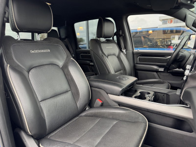Dodge RAM 1500 5.7 V8 Laramie Night | 12 inch Uconnect | Trekhaak | LPG | Eerste eigenaar foto 20