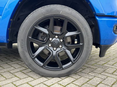Dodge RAM 1500 5.7 V8 Laramie Night | 12 inch Uconnect | Trekhaak | LPG | Eerste eigenaar foto 6
