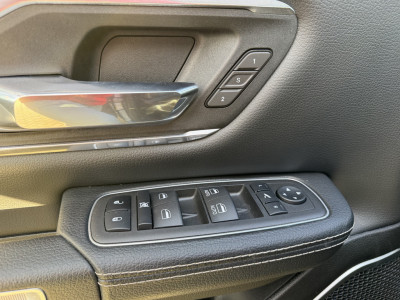 Dodge RAM 1500 5.7 V8 Laramie Sport | LPG | 45.258 km | Bedslide | Alpine | Apple Carplay | Trekhaak foto 16