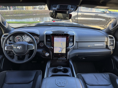 Dodge RAM 1500 5.7 V8 Laramie Sport | LPG | 45.258 km | Bedslide | Alpine | Apple Carplay | Trekhaak foto 3
