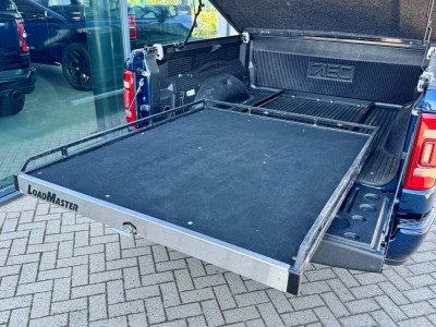 Dodge RAM 1500 5.7 V8 Laramie Sport | LPG | 45.258 km | Bedslide | Alpine | Apple Carplay | Trekhaak foto 8