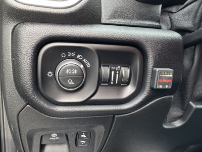 Dodge RAM 1500 5.7 V8 Laramie Sport | LPG | Trekhaak | Groot scherm | Alpine | Uitlaatklep | Alarm foto 12