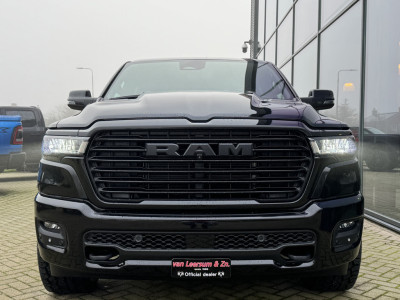 Dodge RAM 1500 Laramie Night Premium Hurricane | 3 jaar garantie | Pano | Harman Kardon | 22 | Spatbordverbreders foto 3