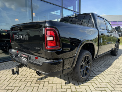 Dodge RAM 1500 Laramie Night Premium Hurricane | LPG | 3 jaar garantie | Digital Mirror & Headup | Apple Carplay & Android Auto foto 4