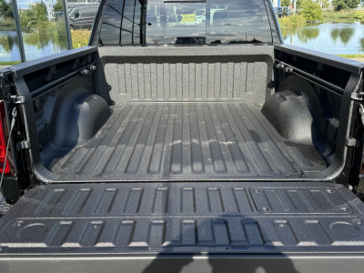 Dodge RAM 1500 Laramie Night Premium Hurricane | LPG | 3 jaar garantie | Digital Mirror & Headup | Apple Carplay & Android Auto foto 6