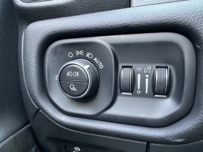 Dodge RAM 1500 Laramie Sport 425 PK | LPG | 3 jaar garantie | Pano | Alpine Sound | Achteruitrijcamera foto 15