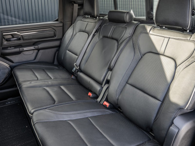 Dodge Ram 1500 1500 LIMITED 5.7L V8 | 1e Eigenaar | Head up | Luchtvering | Rambox | Split Tailgate | Pano | Harman / Kardon foto 14