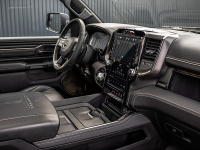 Dodge Ram 1500 1500 LIMITED 5.7L V8 | 1e Eigenaar | Head up | Luchtvering | Rambox | Split Tailgate | Pano | Harman / Kardon foto 2