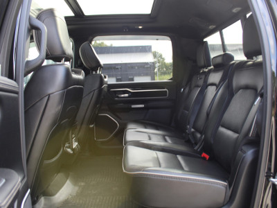 Dodge Ram 1500 5.7 Hemi V8 4x4 Crew Cab Laramie Night | 100% onderhouden | 1 eigenaar foto 13