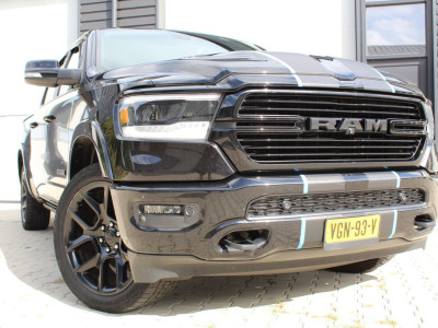 Dodge Ram 1500 5.7 Hemi V8 4x4 Crew Cab Laramie Night | 100% onderhouden | 1 eigenaar foto 16