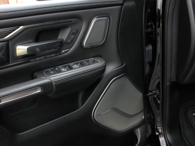 Dodge Ram 1500 5.7 V8 4x4 CREW CAB LIMITED 2020 100DKM / PANO-DAK / COMPLETE HISTORY / FULL OPTIONS / LUCHTVERING / GROOT NAVI foto 14