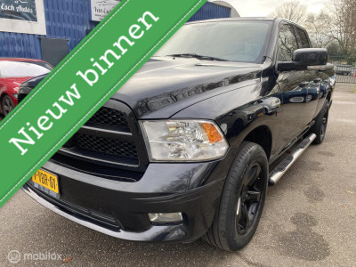 Dodge Ram 1500 5.7 V8 4x4 Crew Cab 57 AUT LEDER STOEL/STUUR VERW