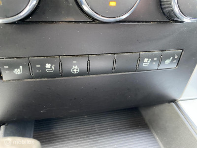 Dodge Ram 1500 5.7 V8 4x4 Crew Cab 57 AUT LEDER STOEL/STUUR VERW foto 8