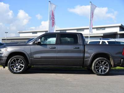 Dodge Ram 1500 5.7 V8 4x4 Crew Cab 57 Laramie Adaptieve Cruise, 360 Camera, PANO, Carplay, Luchtvering, LED, Leder, 3500kg Trekhaak, Stoelverwarming, Uniek! foto 9