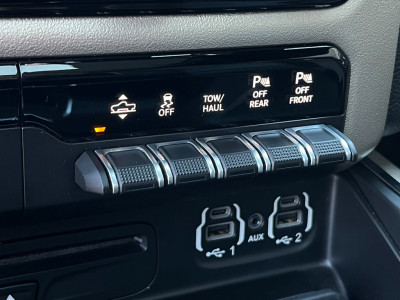 Dodge Ram 1500 5.7 V8 4x4 Crew Cab Laramie | Luchtvering | Pano | 22LMV | Full Options | foto 10