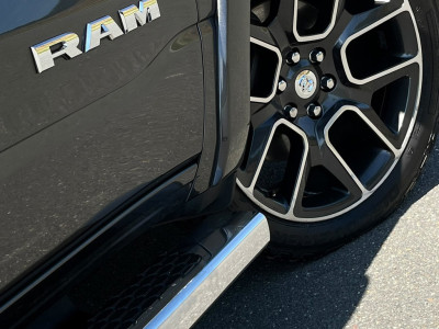 Dodge Ram 1500 5.7 V8 4x4 Crew Cab Laramie | Luchtvering | Pano | 22LMV | Full Options | foto 18