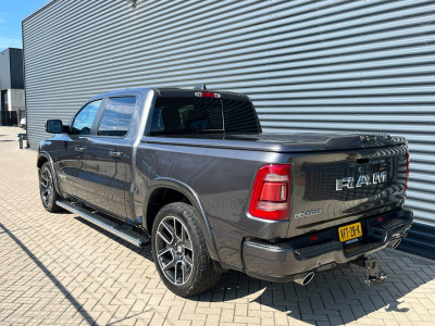 Dodge Ram 1500 5.7 V8 4x4 Crew Cab Laramie | Luchtvering | Pano | 22LMV | Full Options | foto 2