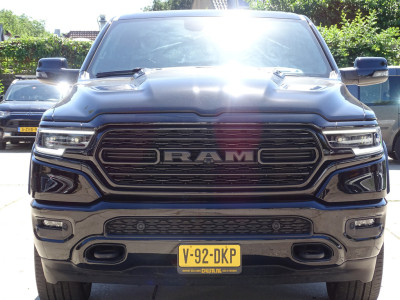 Dodge Ram 1500 5.7 V8 4x4 Crew Cab Limited foto 2