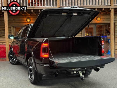 Dodge Ram 1500 5.7 V8 4x4 Crew Cab Limited foto 6