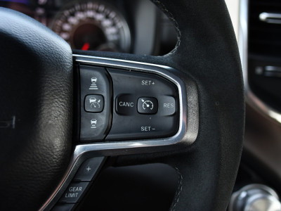 Dodge Ram 1500 5.7 V8 4x4 Crew Cab Limited Full Options! 360 Camera, Pano, Adaptieve Cruise, LED, 402pk, Leder, Luchtvering, 3500kg Trekhaak, Stoel verkoeling/verwarming, Uniek! 16