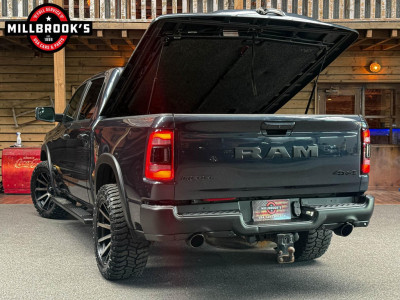 Dodge Ram 1500 5.7 V8 4x4 Crew Cab Rebel foto 5